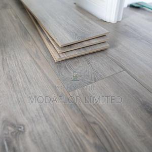 Laminate Flooring With Noise Reduction – Apartment Friendly - main view