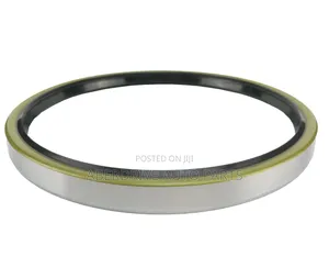 Front and Rear Hub Seals for Heavy Trucks and Buses