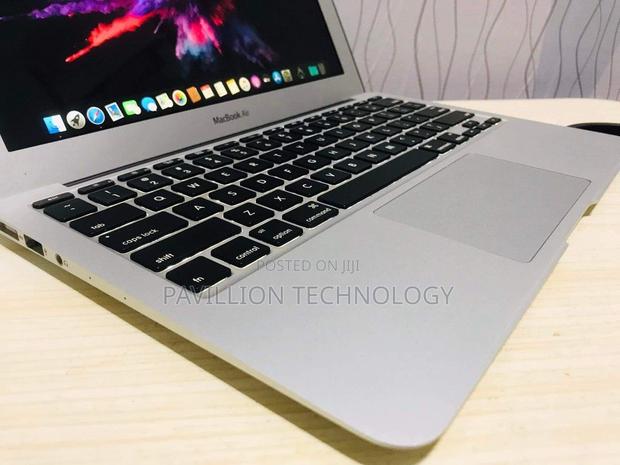 Laptop Apple MacBook Air 4GB Intel Core I5 SSD 128GB - thumbnail 2
