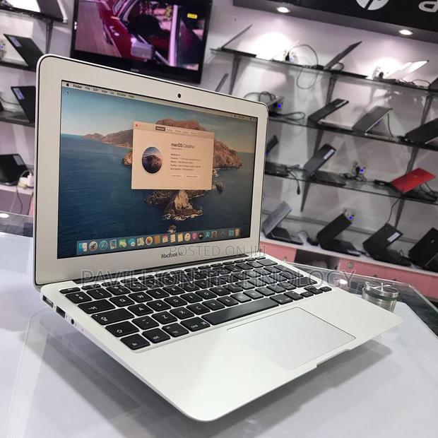 Laptop Apple MacBook Air 4GB Intel Core I5 SSD 128GB - thumbnail 3