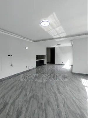 4bdrm Apartment in Parklands/Highridge for sale