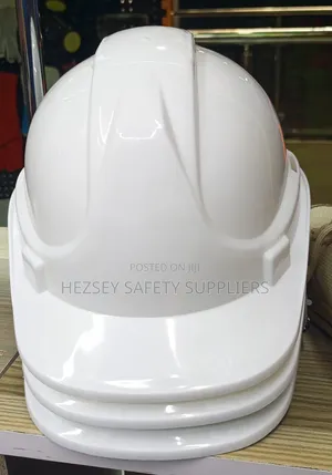 High Quality Fundi Pro Helmet