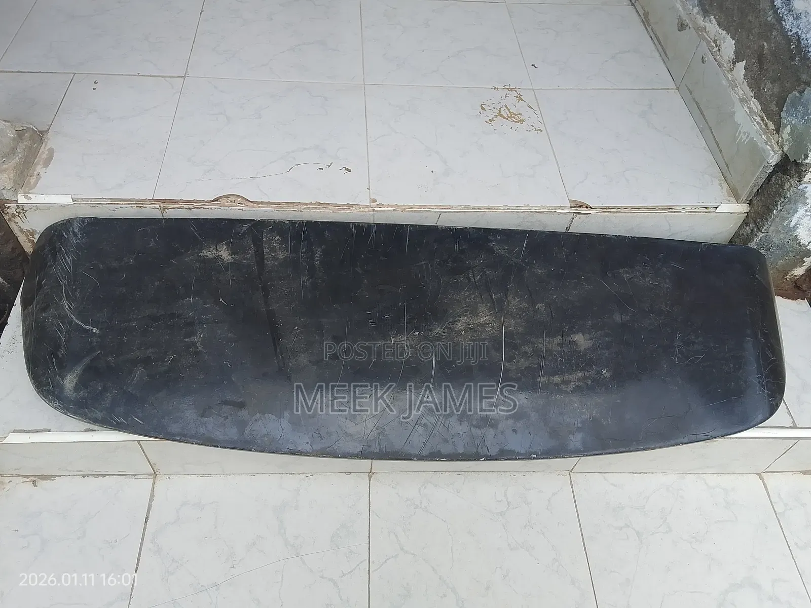 Toyota Harrier (240) Spoiler/Nissan Juke Bumper