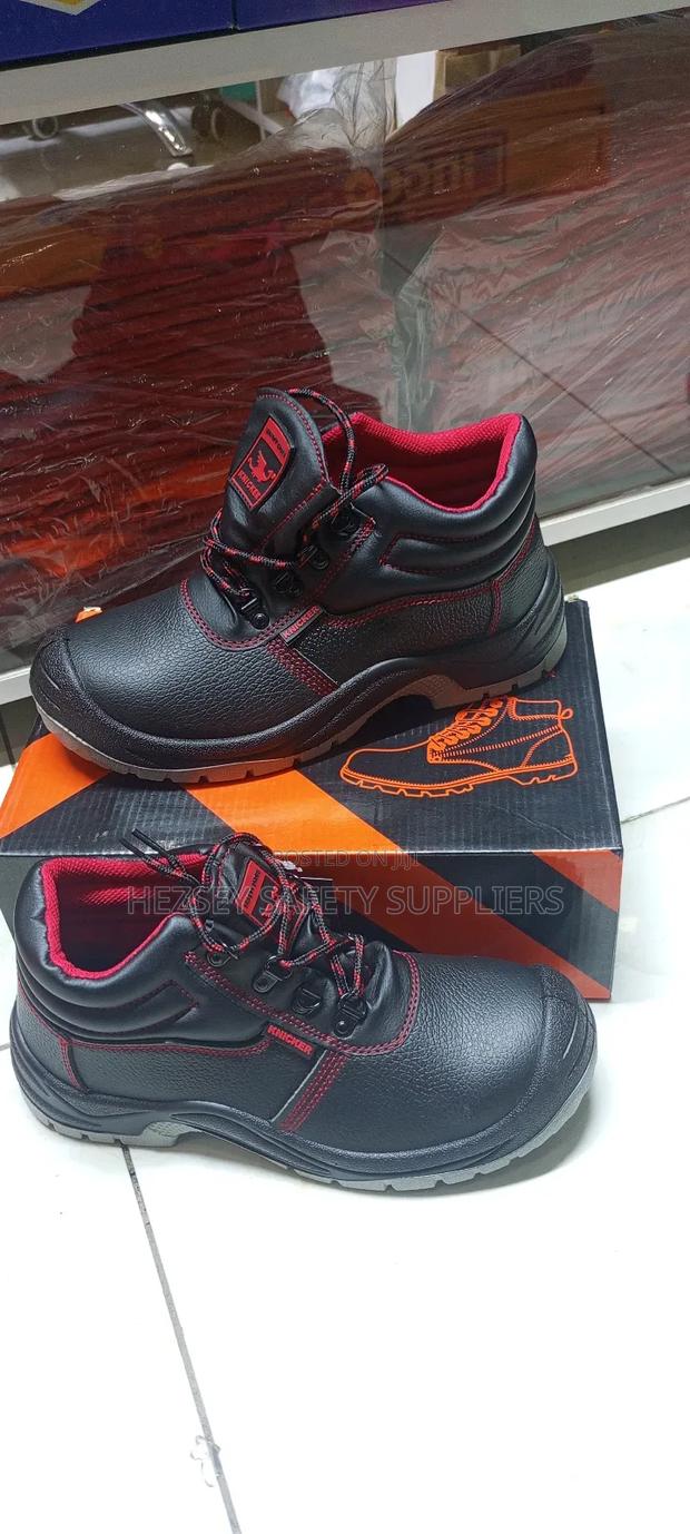 Cheapest Affordable Industrial Safety Boots - main view