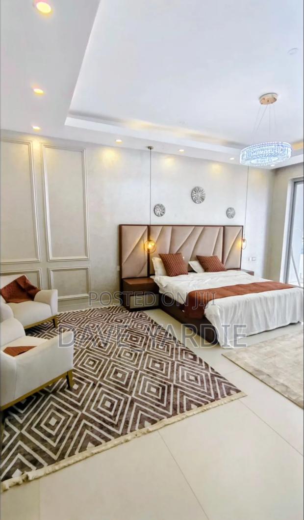 4bdrm Duplex in Parklands/Highridge for sale - thumbnail 8