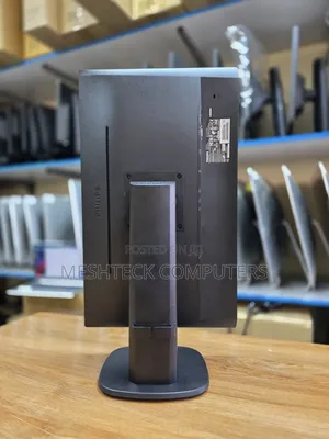 Phillips Monitor 243s7e FHD