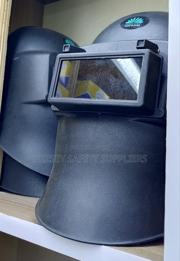 Welding Safety Helmet - thumbnail 2