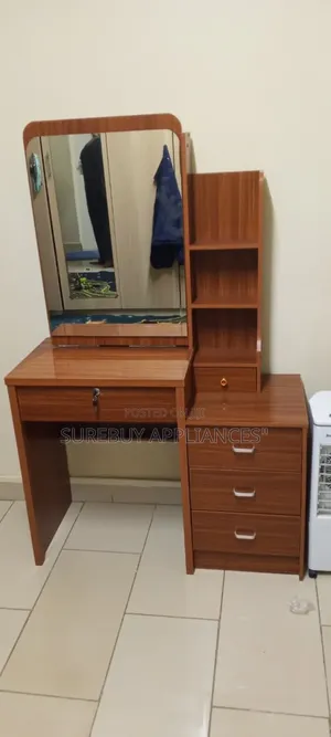 Affordable Brown Dressing Table With Sliding Mirror ,Compact Stylish