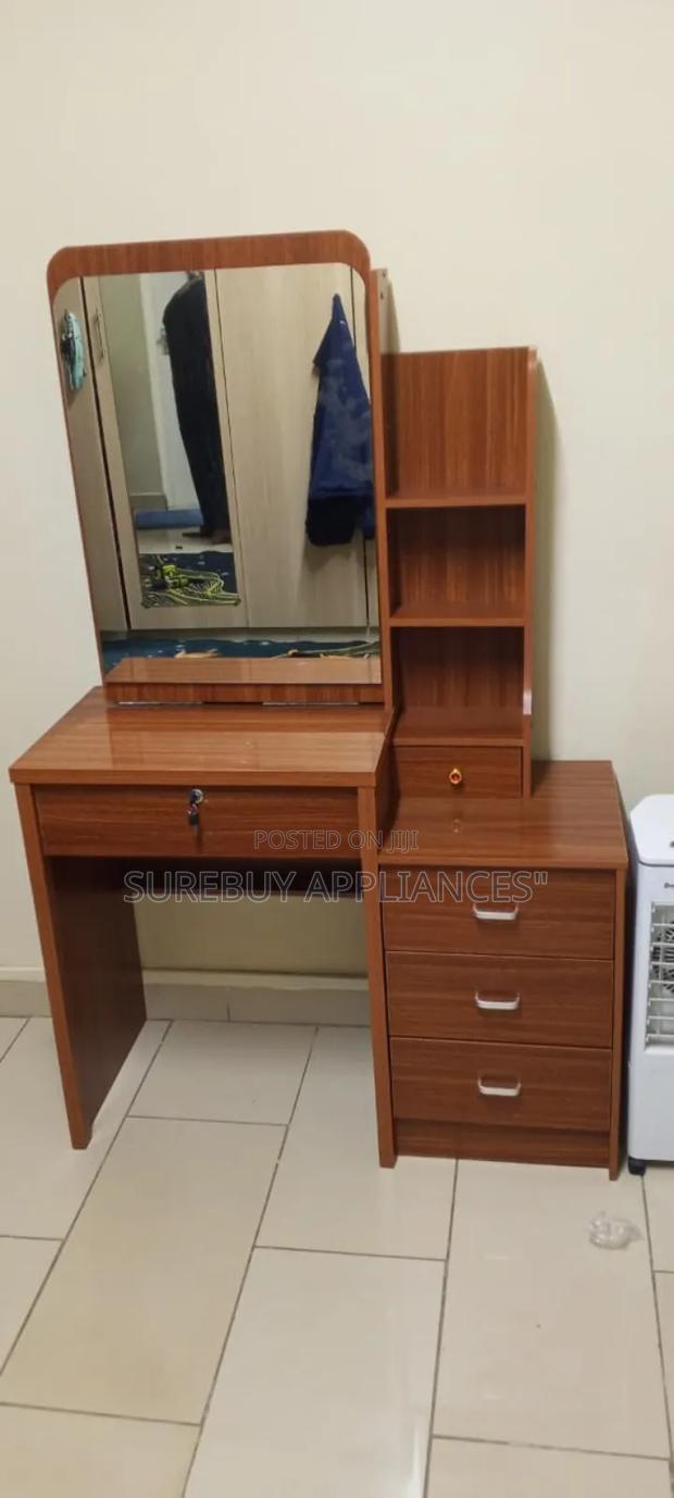 Affordable Brown Dressing Table With Sliding Mirror ,Compact Stylish - main view