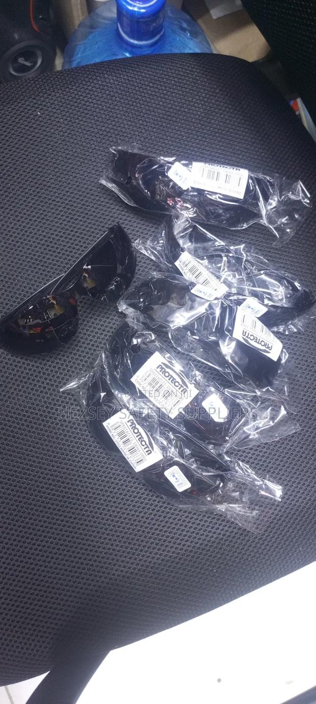 Dark Safety Glasses - thumbnail 2