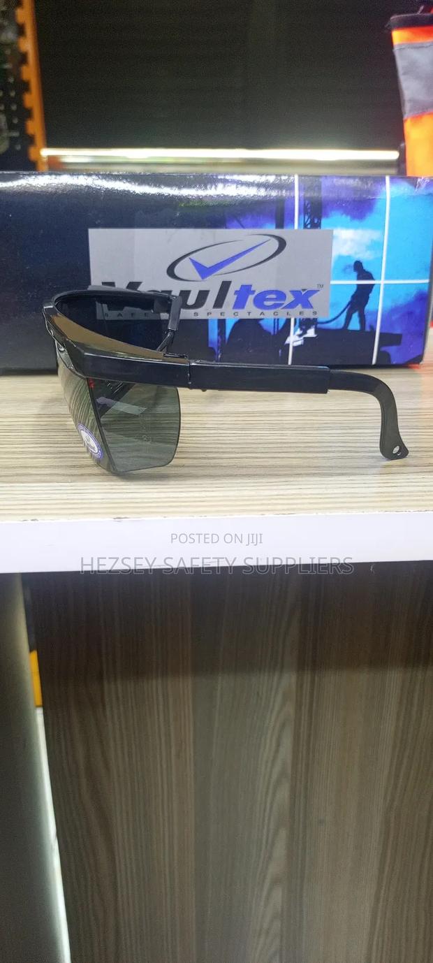 High Quality Vaultex Dark Safety Glasses - main view