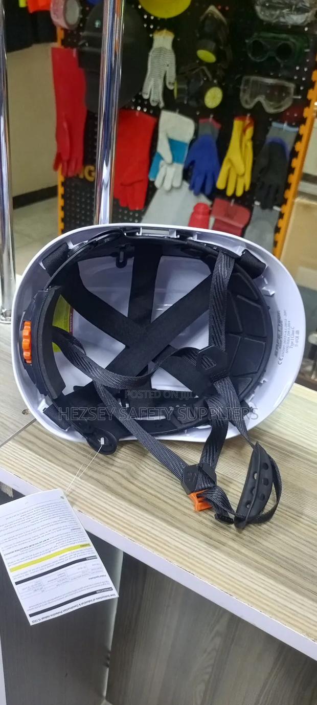 4 Point Chain Strap Work At Height Helmets - thumbnail 2