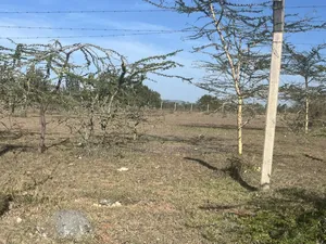 4 Acres -Koma Fronting Machakos -Koma Tarmac Road