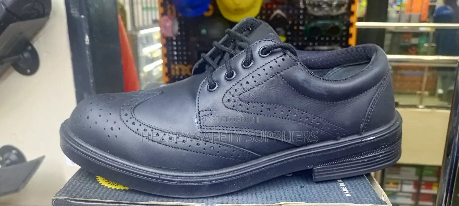 Executive-style Safety Shoe