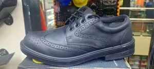 Executive-style Safety Shoe
