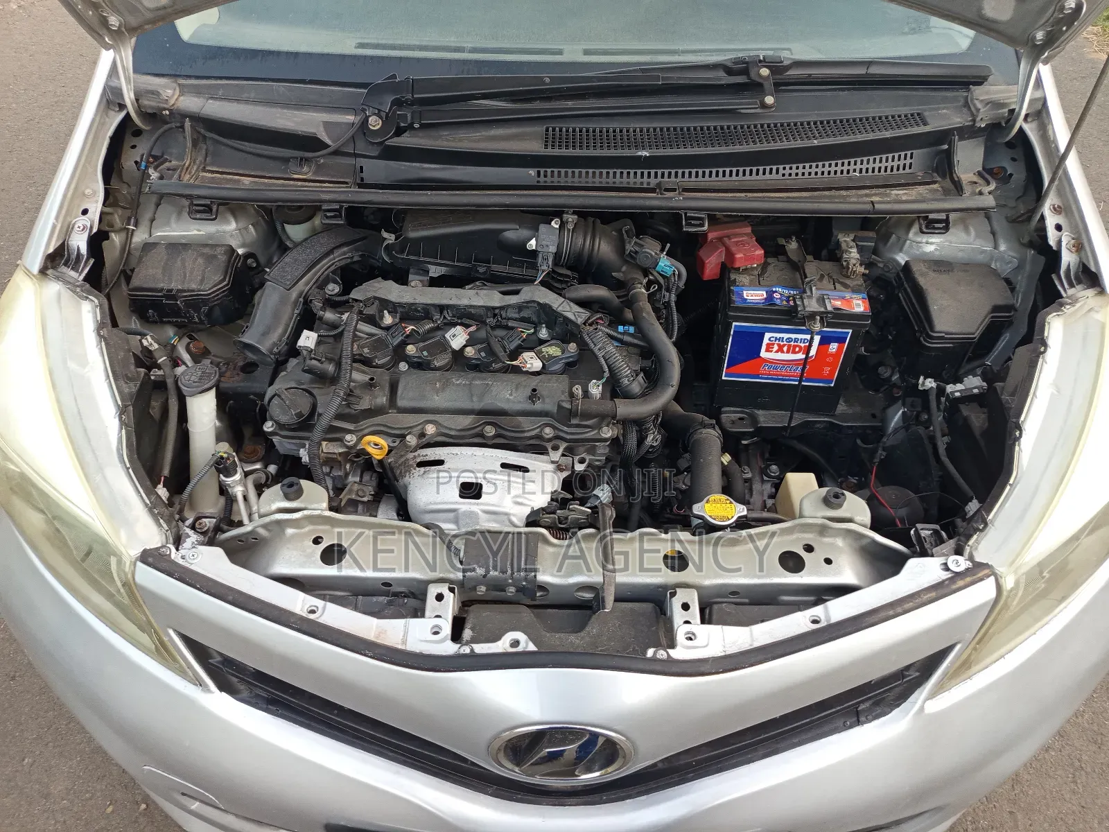 Toyota Vitz 2013 Gray
