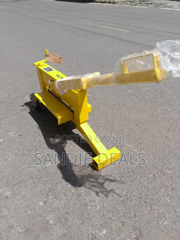 Brick and Block Cutter Machine - thumbnail 2
