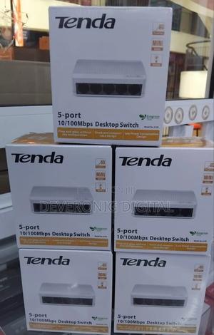 Tenda 5 Port Switch - main view