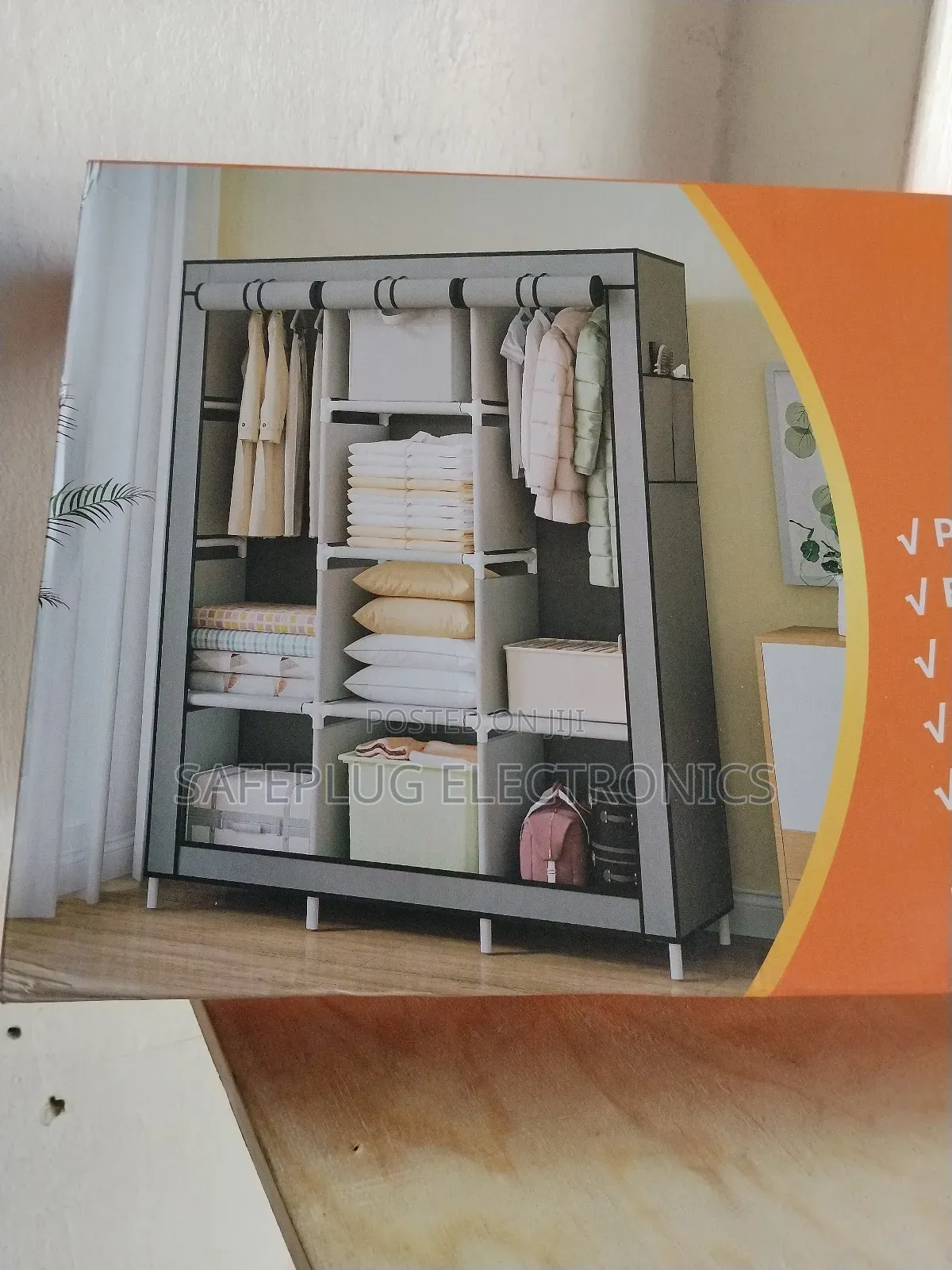 Metallic Wardrobe 3-Column -