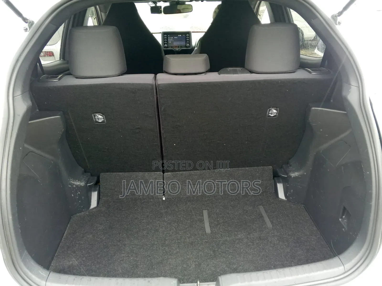 Toyota Yaris 1.5 Sedan LE 2020 Silver
