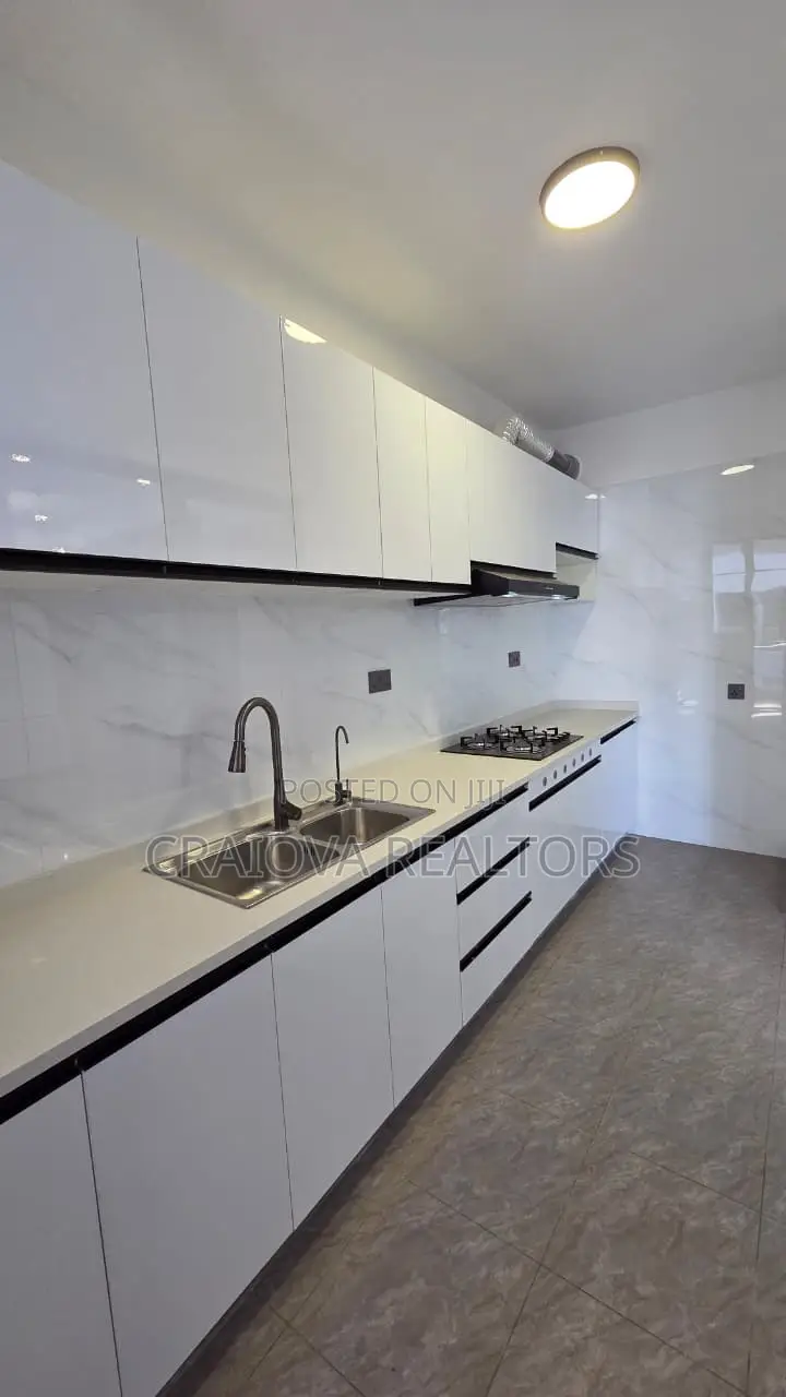 2bdrm Apartment in Valley Arcade for rent