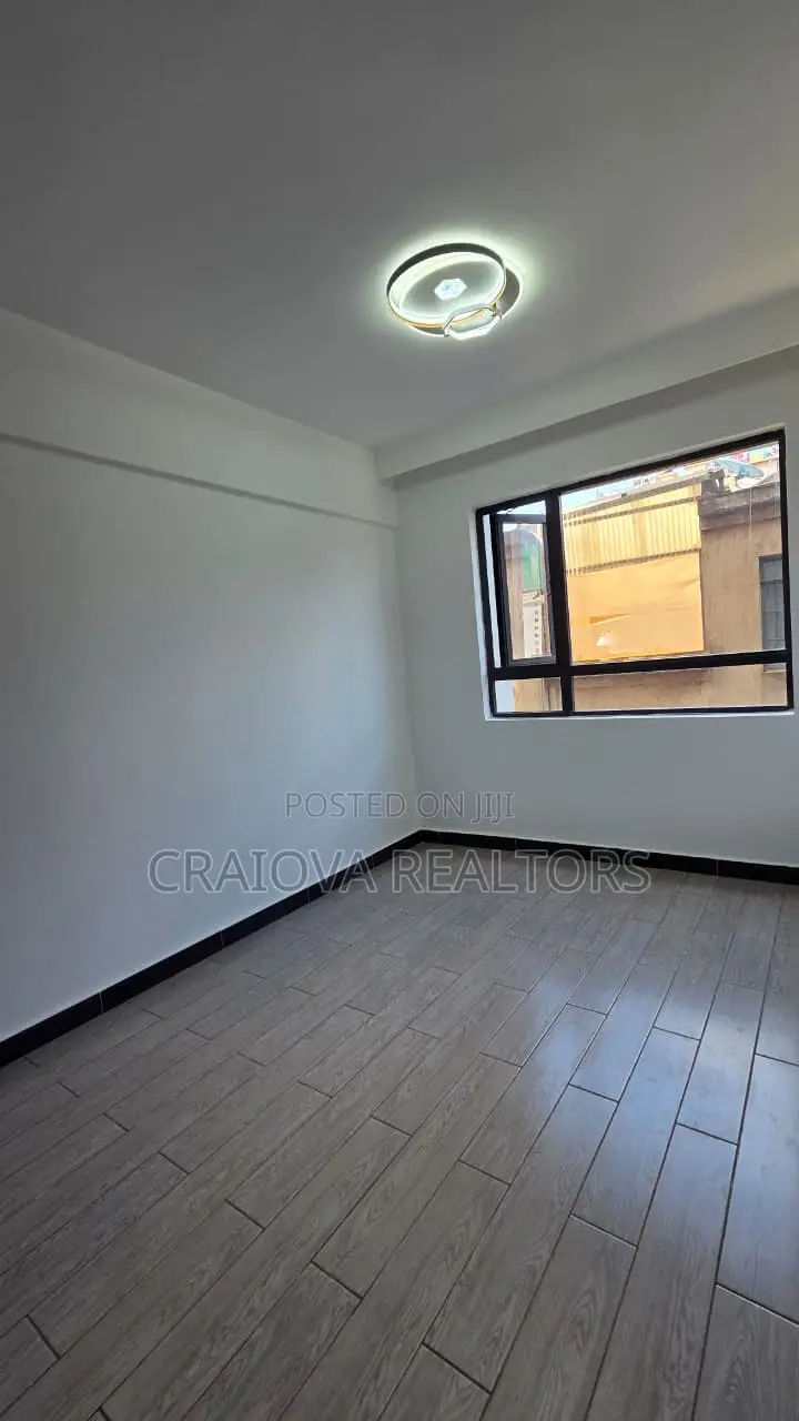 2bdrm Apartment in Valley Arcade for rent
