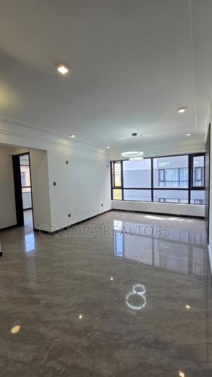 2bdrm Apartment in Valley Arcade for rent - thumbnail 2