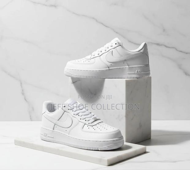 Airforce White "Maziwa"