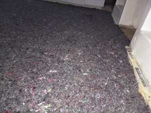 Warm Carpet Underlay Environmental Friendly Carpet Under Felt