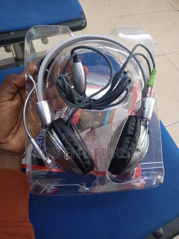 Weile Wired Headphones - thumbnail 3