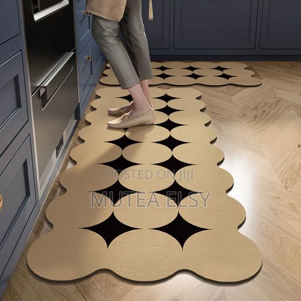 Black,Brawn Cream Circular Modern Minimalist Kitchen Mats - main view