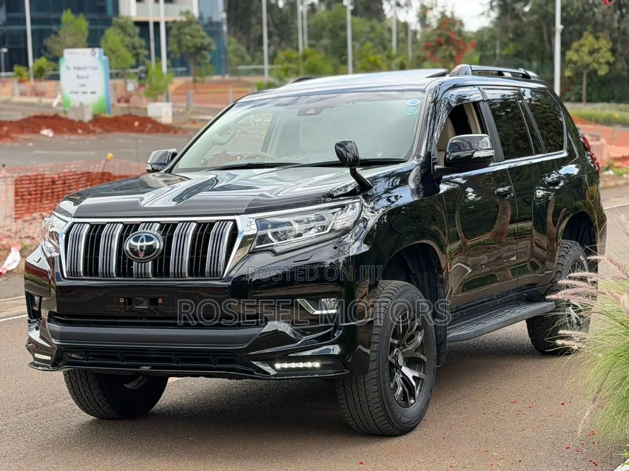 Toyota Land Cruiser Prado 2.8 2020 Black