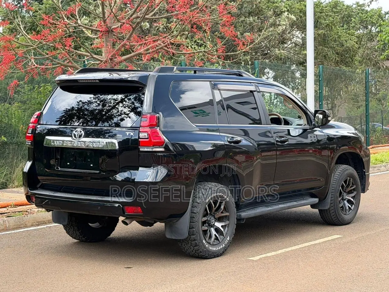 Toyota Land Cruiser Prado 2.8 2020 Black