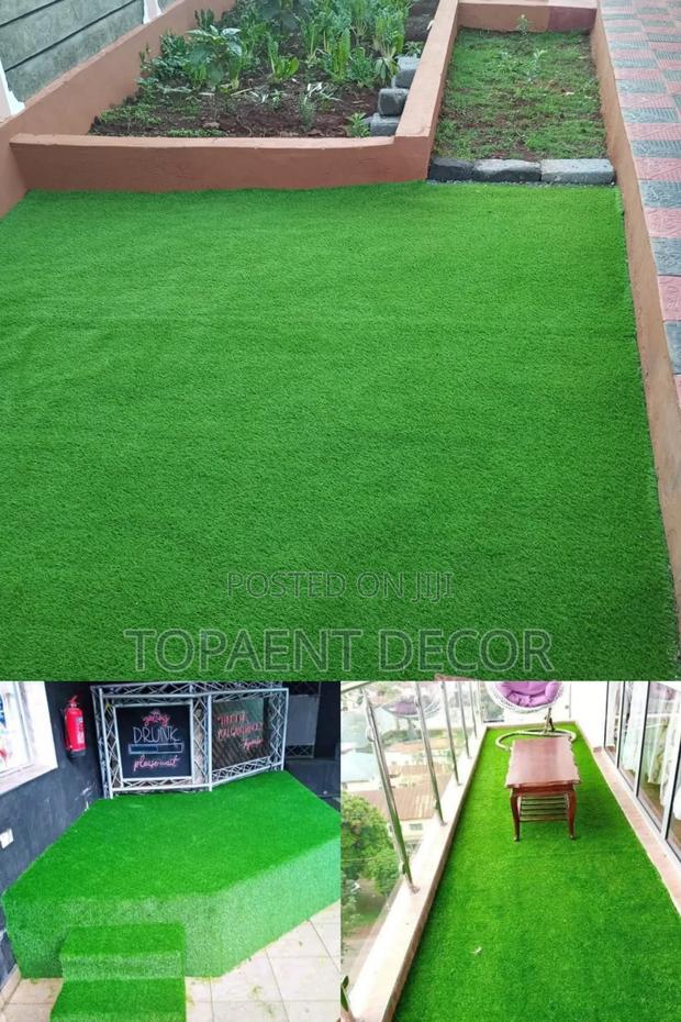 10mm , Soft And Pet Friendly Artificial Green Grass Carpet