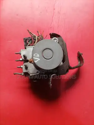 A.B.S Pump Toyota Mark X