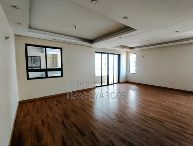 4bdrm Duplex in Parklands/Highridge for rent - thumbnail 4