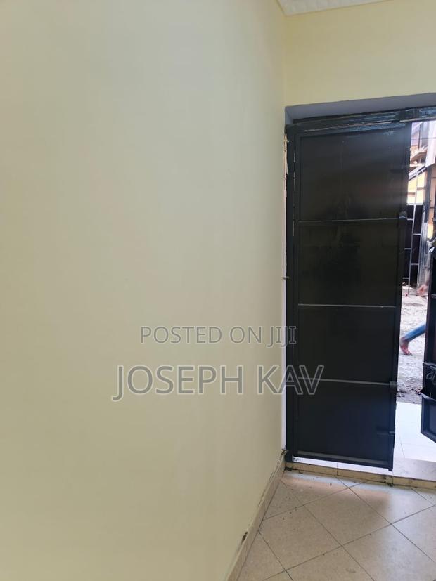 Shop for Rent - thumbnail 3