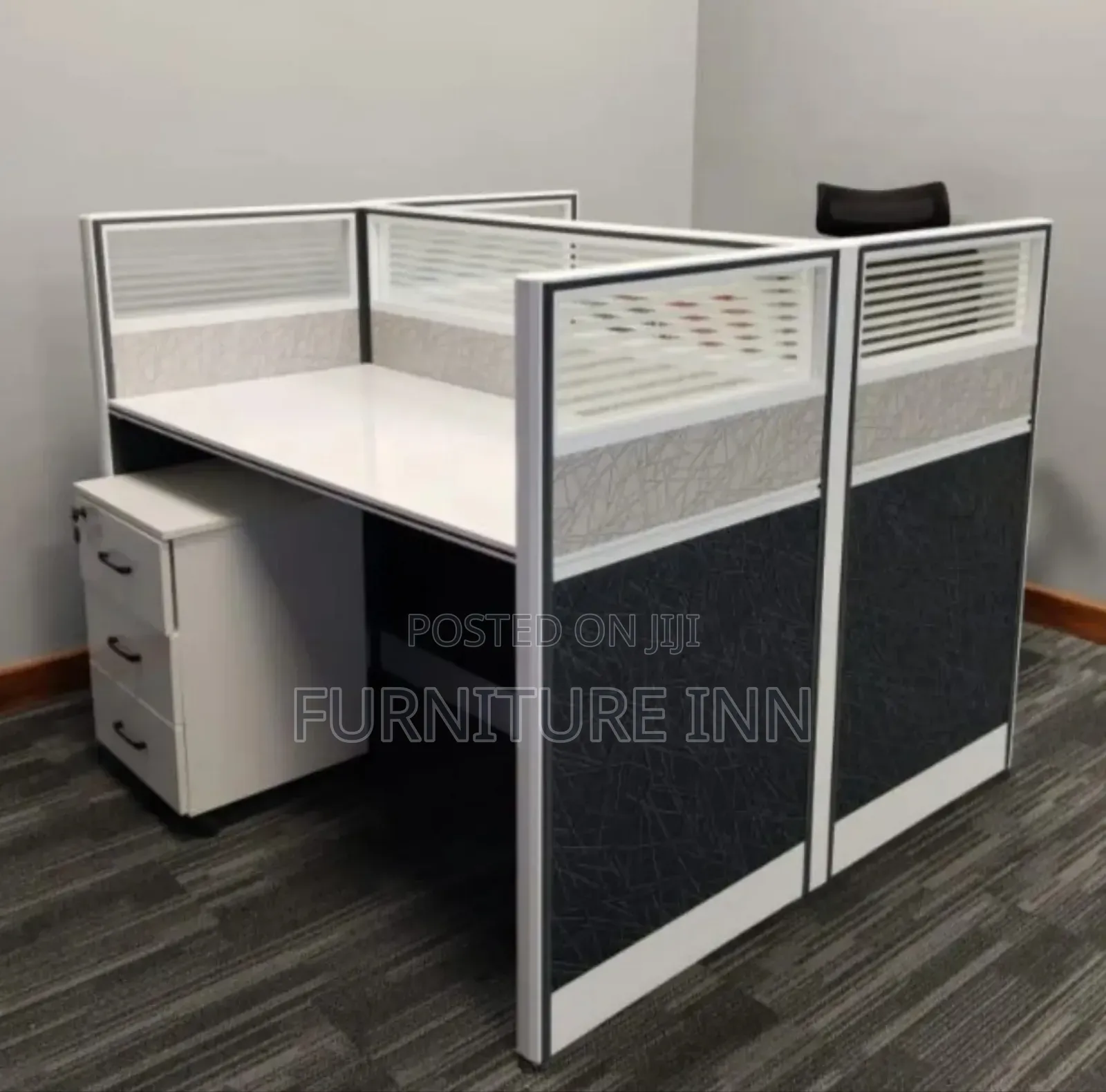 2 Way Workstation: Ergonomic 2 Way Workstation
