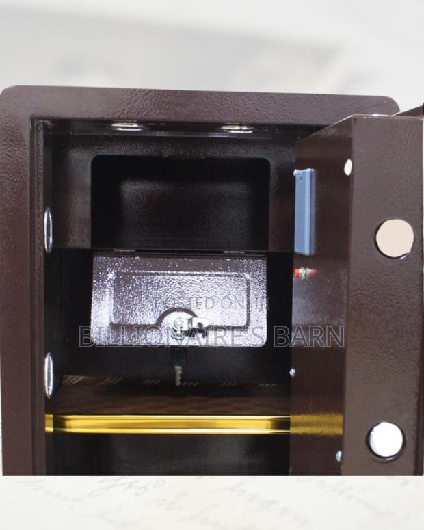 Fireproof Biometric Safe 60kg — Reliable Locking, Programmable Keypad - thumbnail 4
