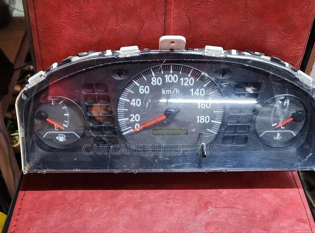 Dash Board Clock Nissan Ad/B15