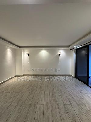 3bdrm House in Riverside Drive for rent - main view