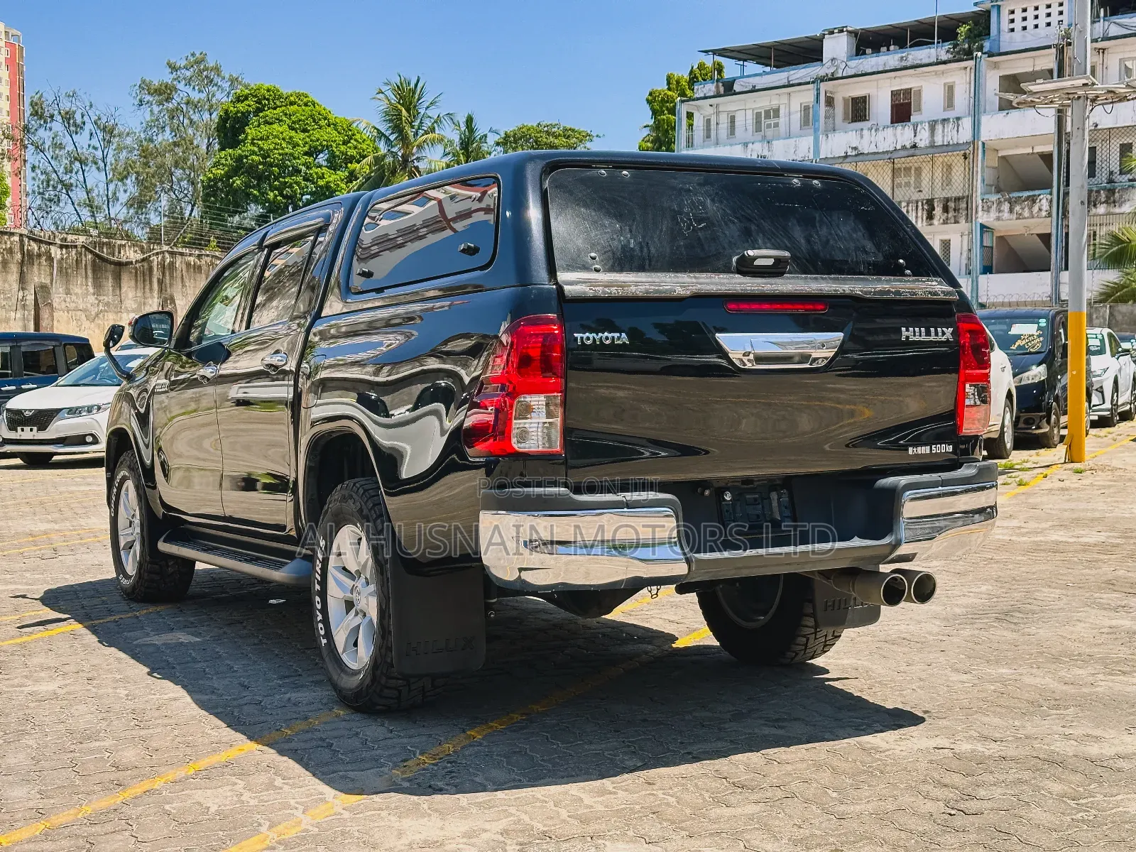 Toyota Hilux Revo Double Cab Deisel 2.4 AWD 2018 Black