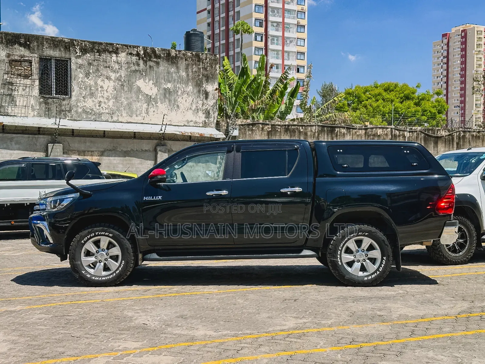 Toyota Hilux Revo Double Cab Deisel 2.4 AWD 2018 Black