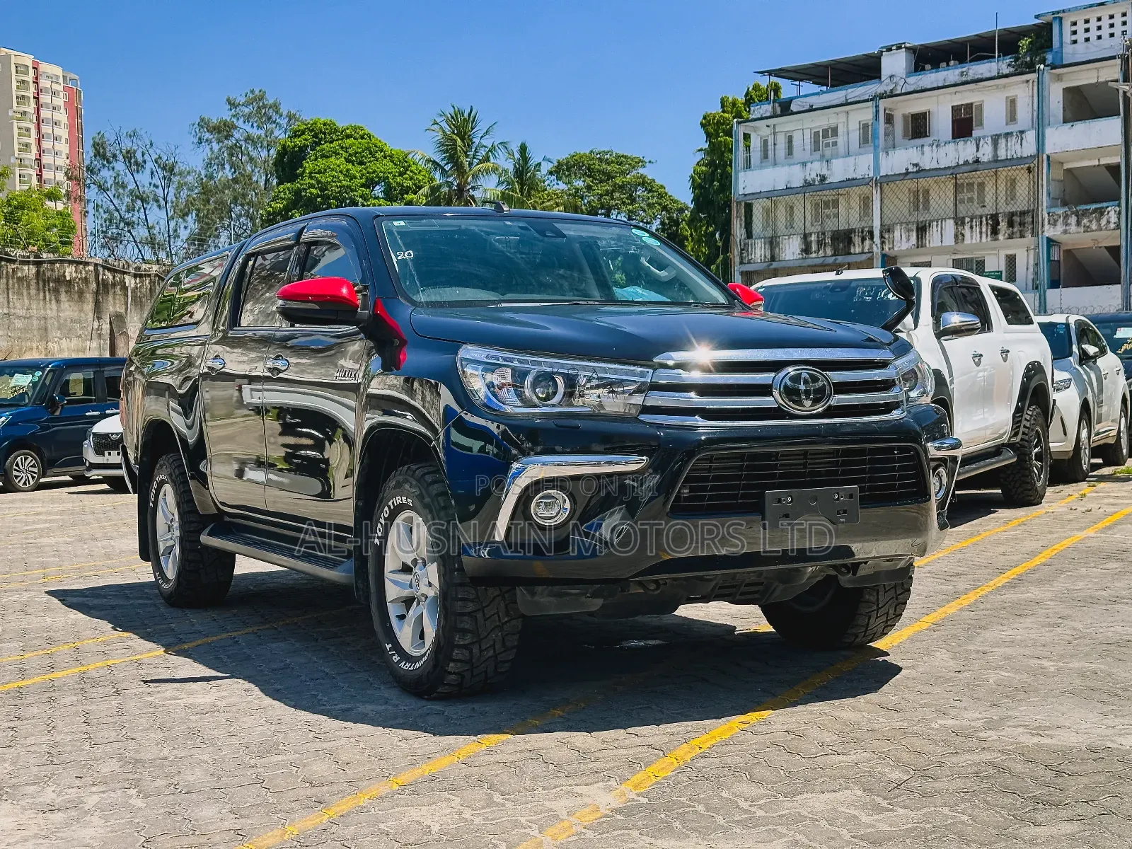 Toyota Hilux Revo Double Cab Deisel 2.4 AWD 2018 Black