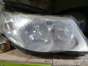 Subaru Sh5 Headlight Non