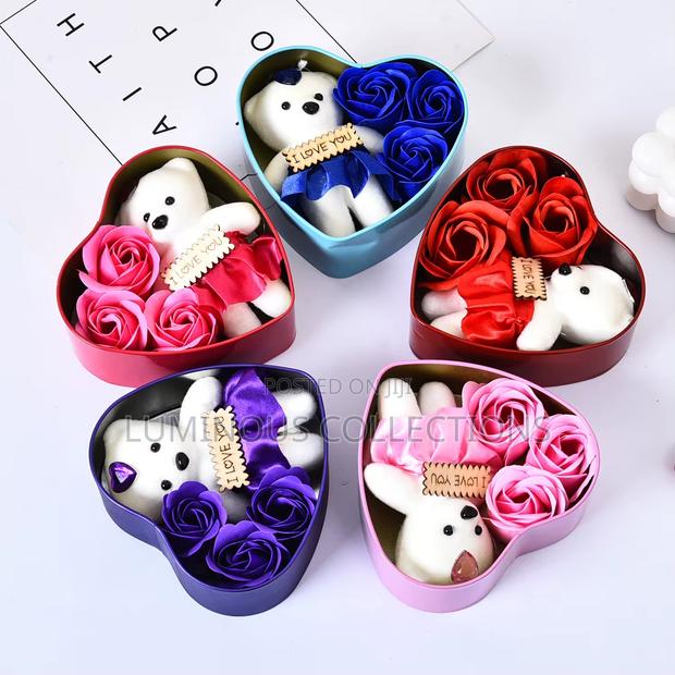 Valentine Gift Idea. Gift Box With 3 Flowers, 1 Teddy - main view