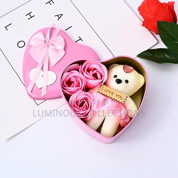 Valentine Gift Idea. Gift Box With 3 Flowers, 1 Teddy - thumbnail 4