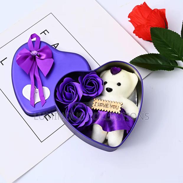 Valentine Gift Idea. Gift Box With 3 Flowers, 1 Teddy - thumbnail 5