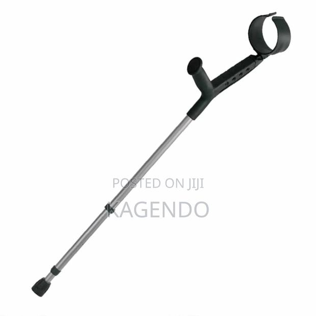 Closed Elbow Crutches – Adjustable Mobility Aid - main view