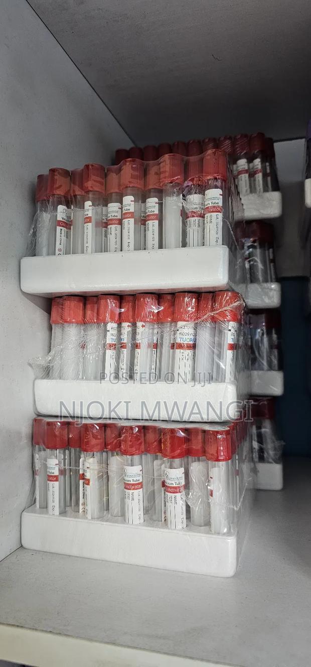 Red Top With Clot Activator - main view